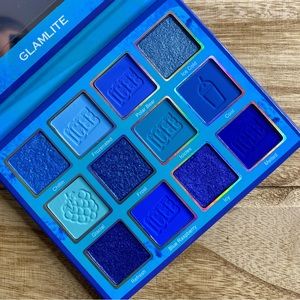 NEW: Limited Edition Glamlite x Icee Blue Raspberry Eyeshadow Palette